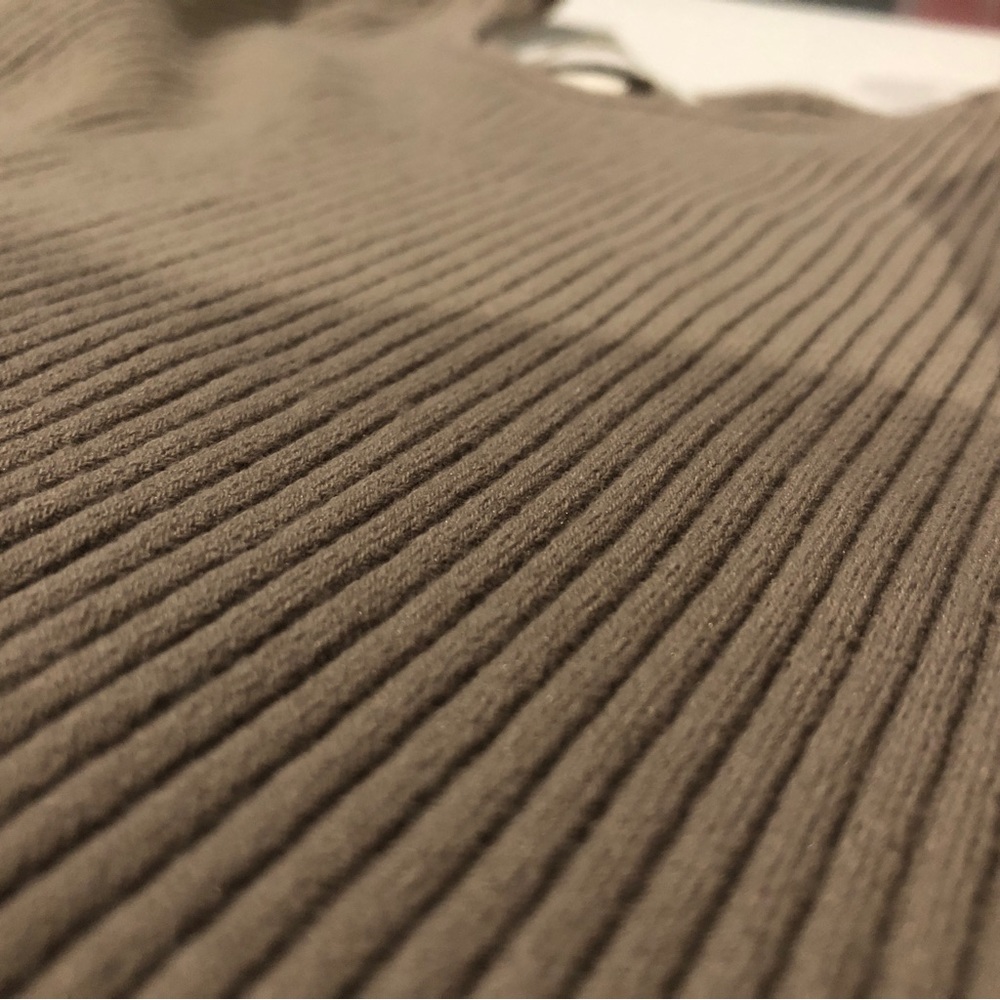 H&M Rib-Knit Dress - Picture 3 of 5